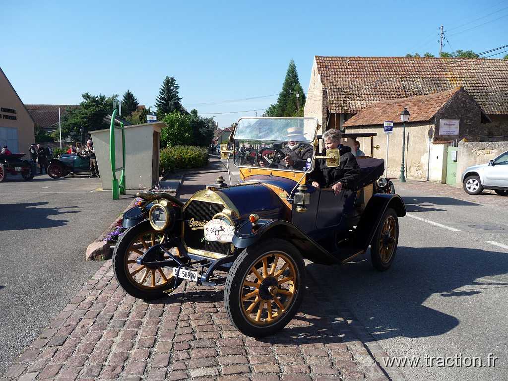 2011_rallye_des_princes (42).jpg - 12/06/2011 - 68127 NIEDERENTZEN 22ème RALLYE des PRINCES - Parking salle des fètes - OVERLAND - 69 - 1911